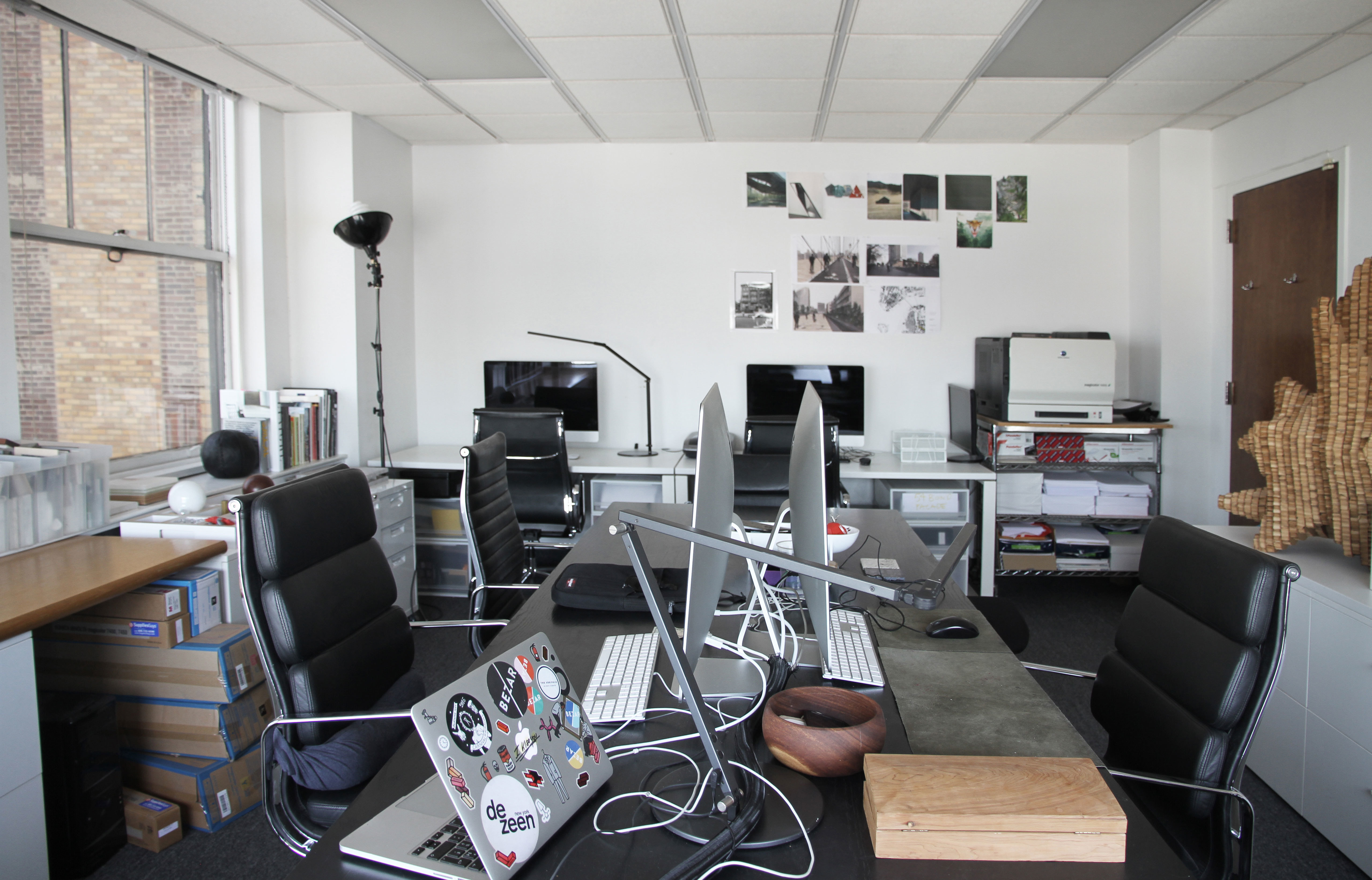 Entire 340 sf corner creative office on the 21st floor of a 1930's office building in Tribeca. Awesome unblocked views to the north and the east Entire 340 sf corner creative office on the 21st floor of a 1930's office building in Tribeca. Awesome unblocked views to the north and the east