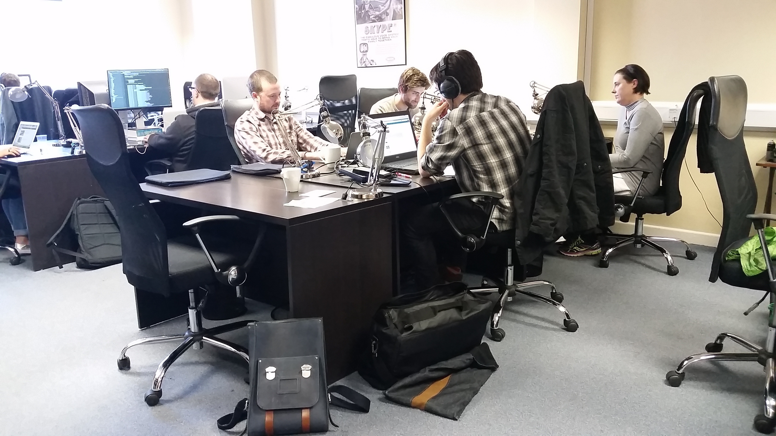 Desk space in friendly centrally located Cambridge business centre