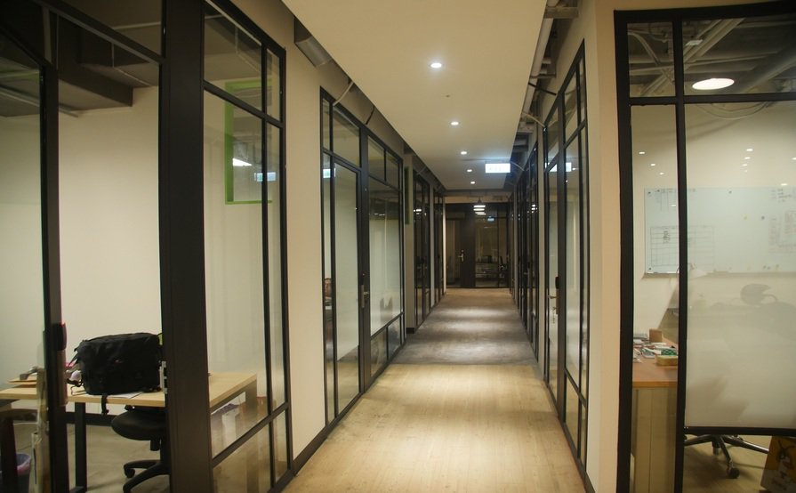 FutureWard Central-Private Office FutureWard Central-Private Office
