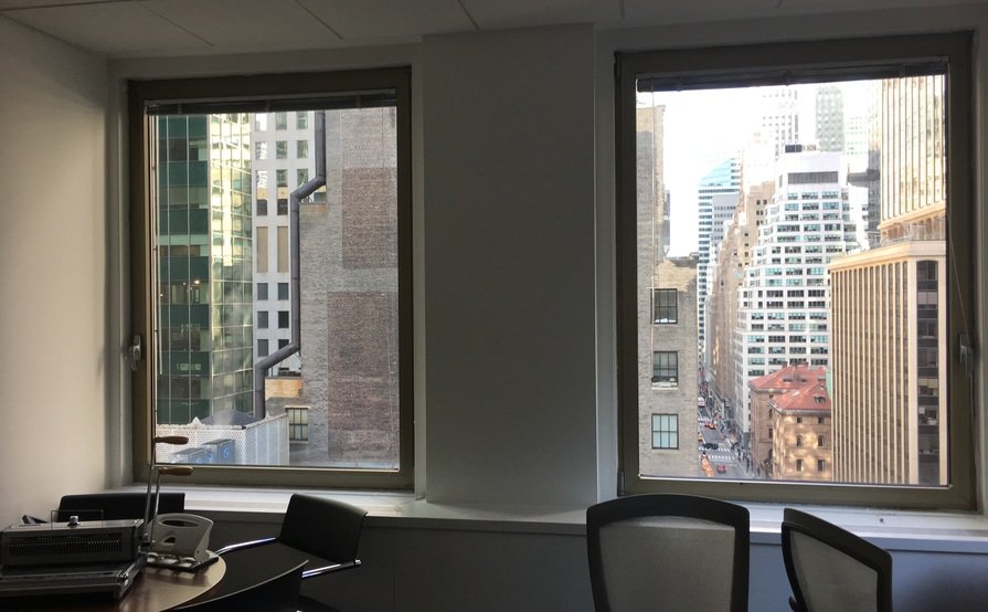 Midtown Manhattan Private Corner Office Midtown Manhattan Private Corner Office