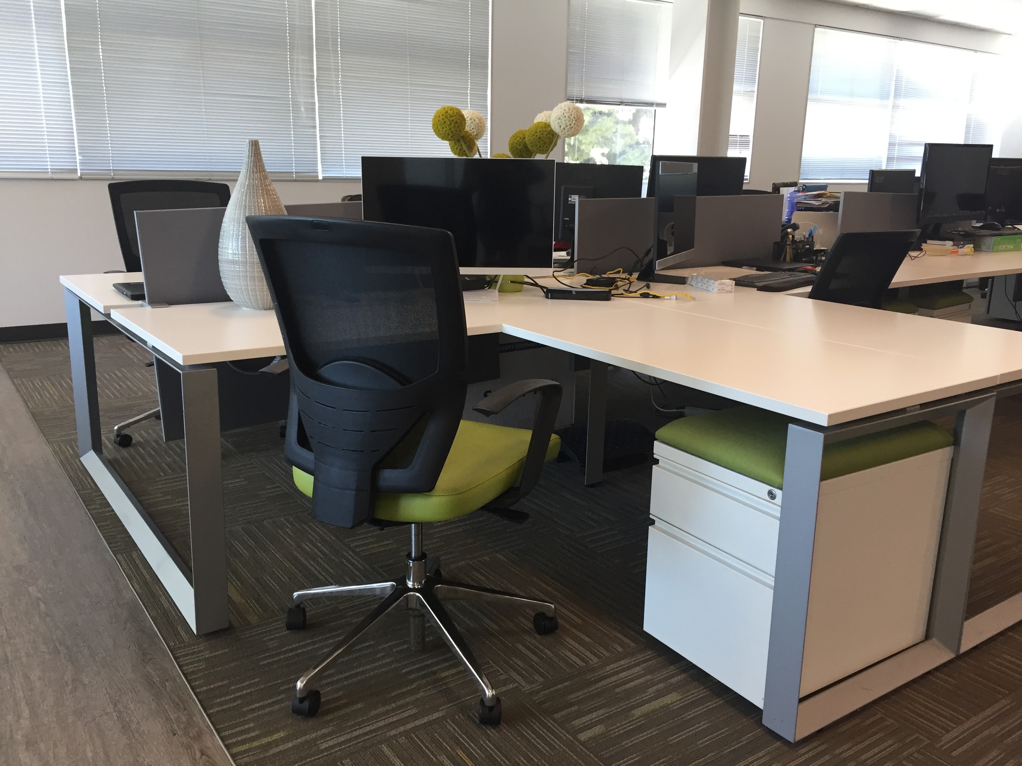 Open Plan Dedicated Desks Desks Near Me