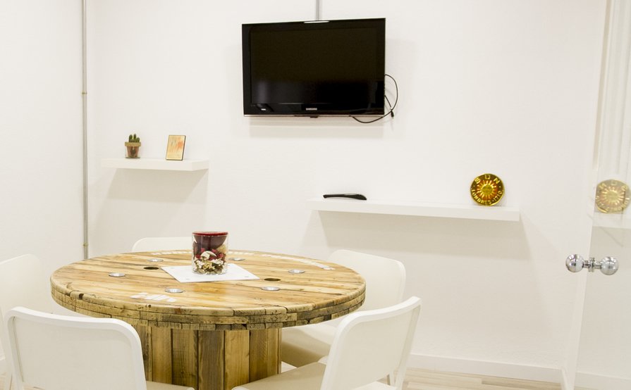 Home Work - www.homeworkcoworking.com Home Work - www.homeworkcoworking.com