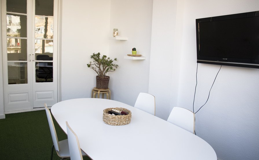 Home Work - www.homeworkcoworking.com Home Work - www.homeworkcoworking.com