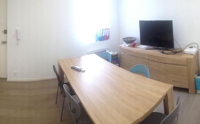 Centre Bordeaux - salle 6 personnes avec TV + HDMI Centre Bordeaux - salle 6 personnes avec TV + HDMI