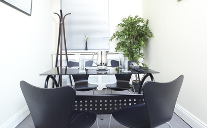 Meeting Rooms and Conference Space Meeting Rooms and Conference Space