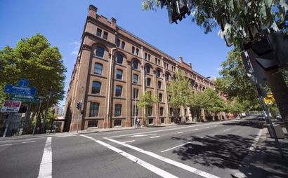 Pyrmont Creative Hub - FIXED DESKS Pyrmont Creative Hub - FIXED DESKS