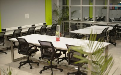 Fixed Desk Fixed Desk