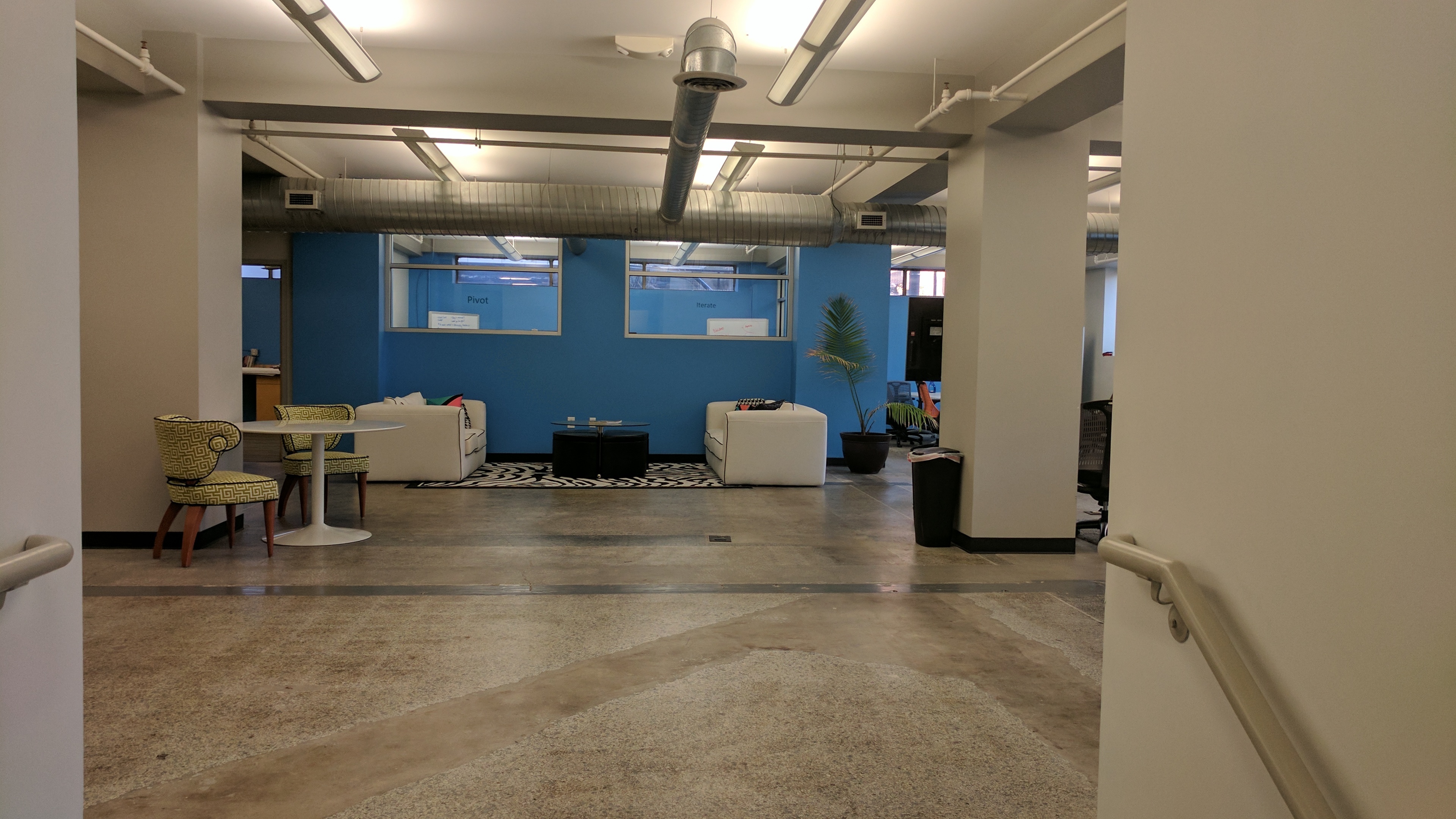 Startup Collective Desks Startup Collective Desks