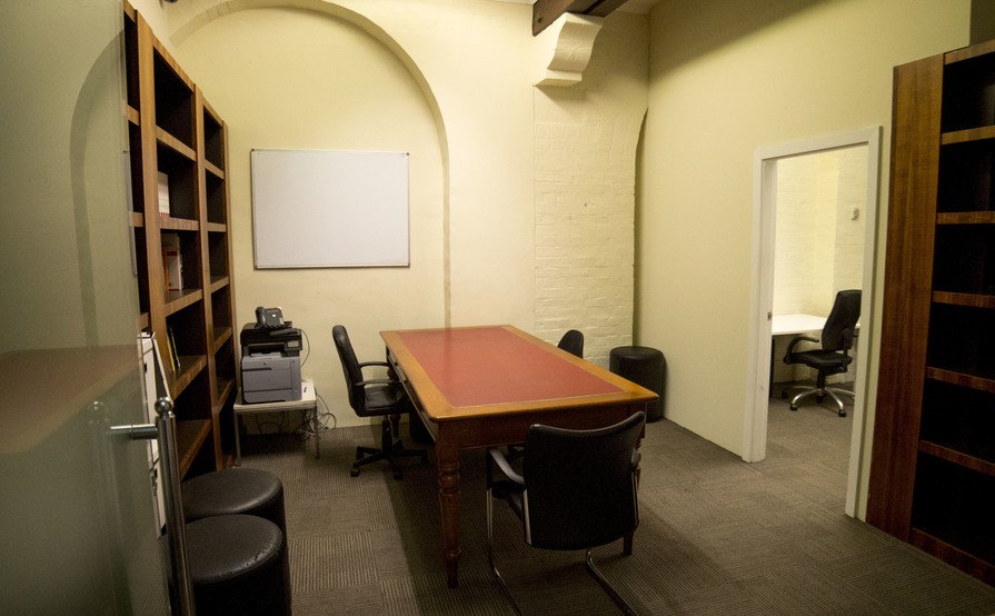 Private office and meeting room. Private office and meeting room.