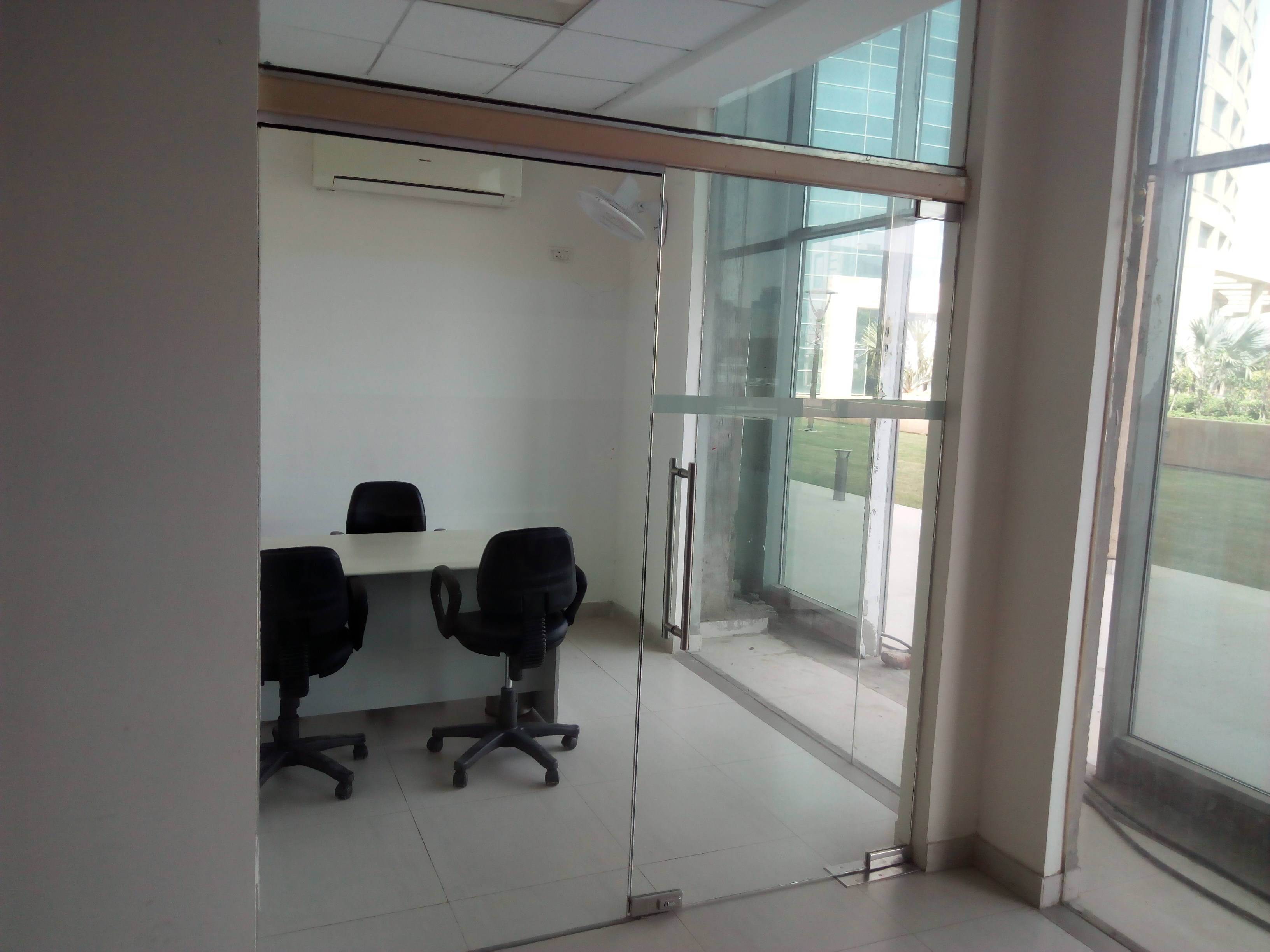 Co working space in Cyberwalk, IMT manesar, Gurgaon Co working space in Cyberwalk, IMT manesar, Gurgaon