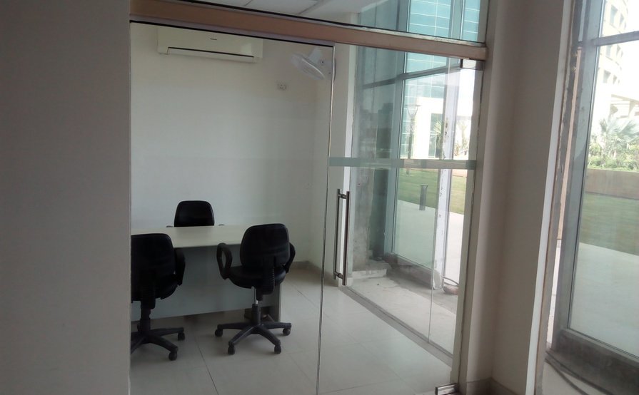 Co working space in Cyberwalk, IMT manesar, Gurgaon