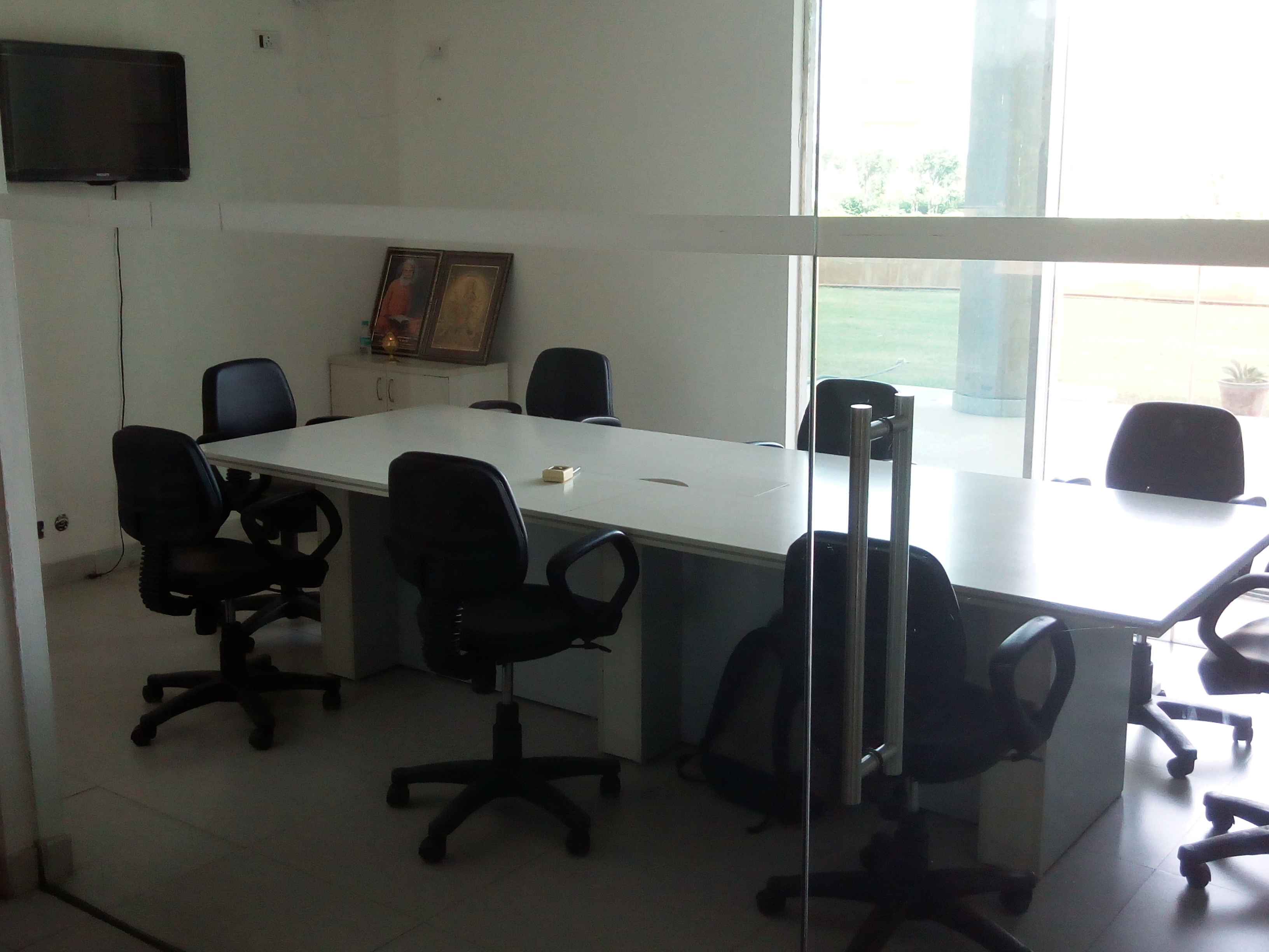 Co working space in Cyberwalk, IMT manesar, Gurgaon Co working space in Cyberwalk, IMT manesar, Gurgaon