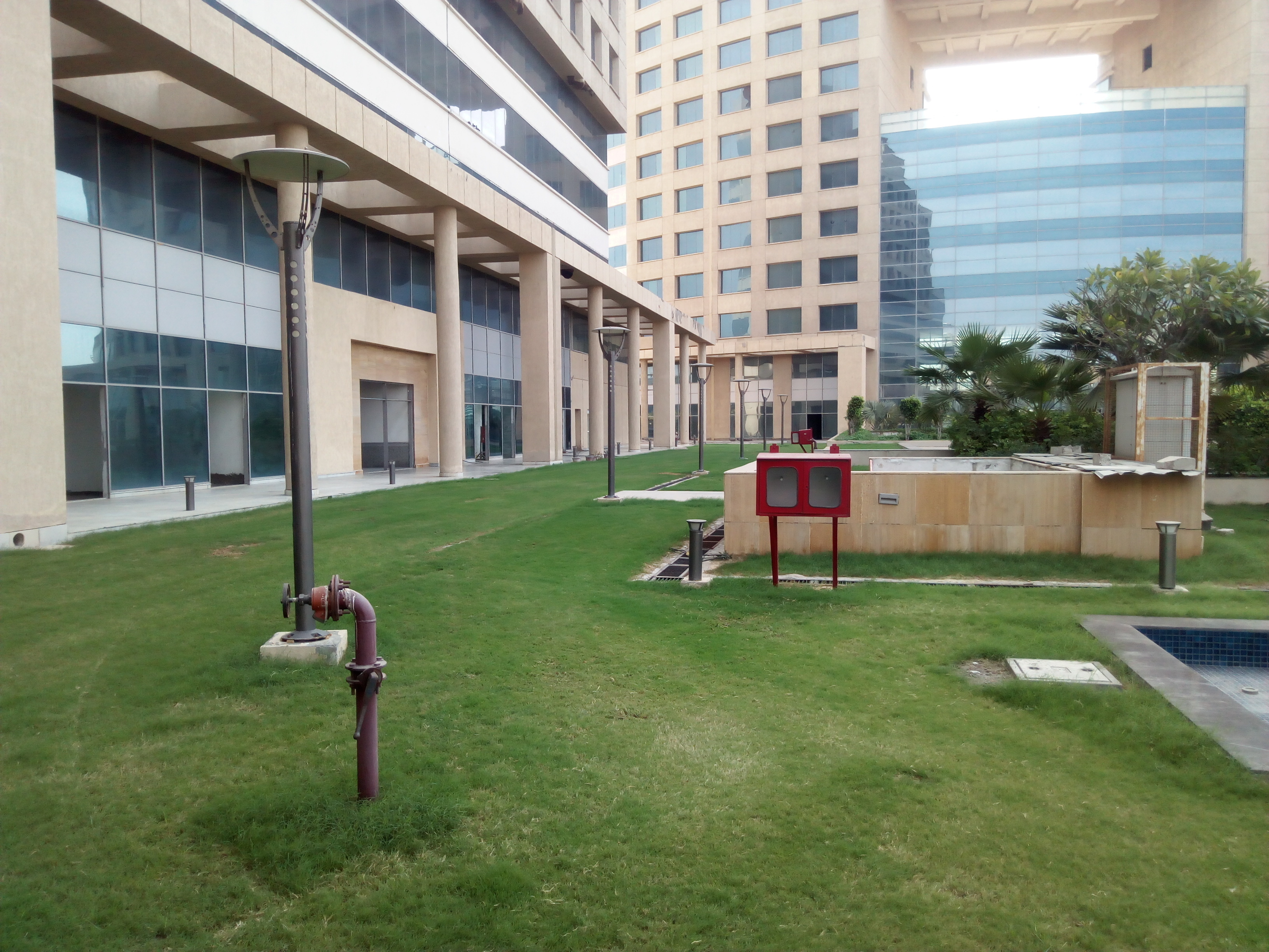 Co working space in Cyberwalk, IMT manesar, Gurgaon Co working space in Cyberwalk, IMT manesar, Gurgaon