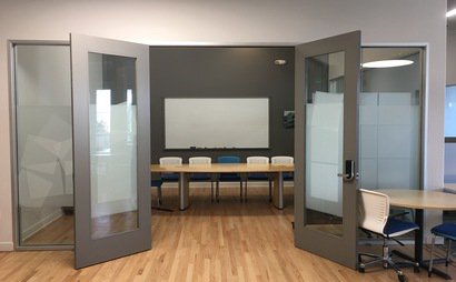 Large Conference Room Large Conference Room