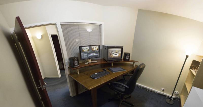 Artisan Hub - Desks and Office Spaces for Film/Media/Graphic/Games Professionals