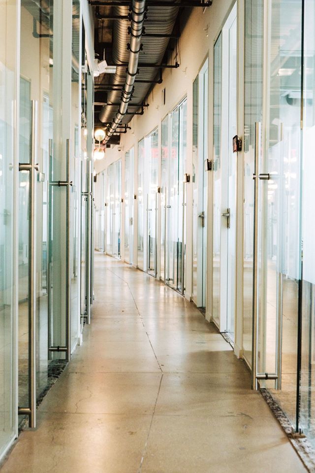Private Offices (Starting at $775/mth) Private Offices (Starting at $775/mth)
