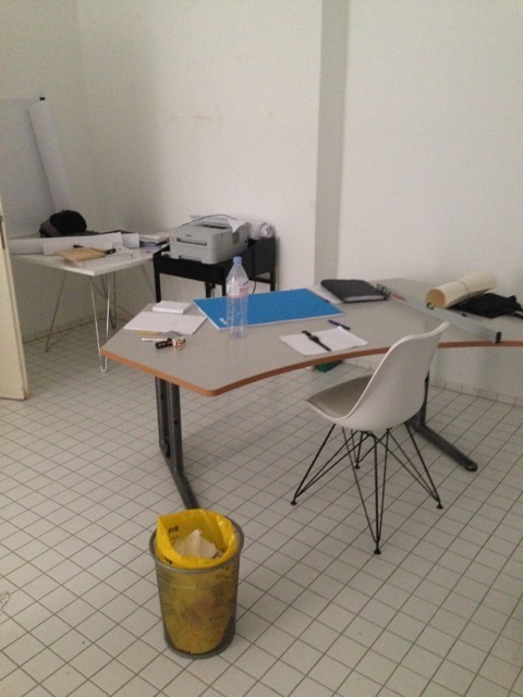 Desks near Potsdamer strasse!