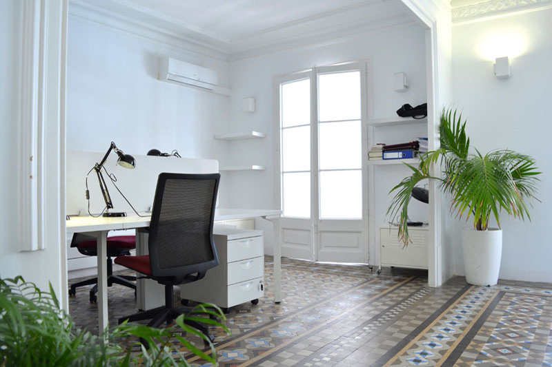 Weekly coworking desk Weekly coworking desk