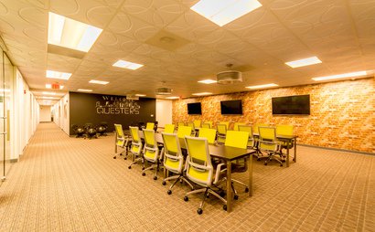 Coworking Desk  Coworking Desk