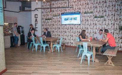 Coworking Desk  Coworking Desk