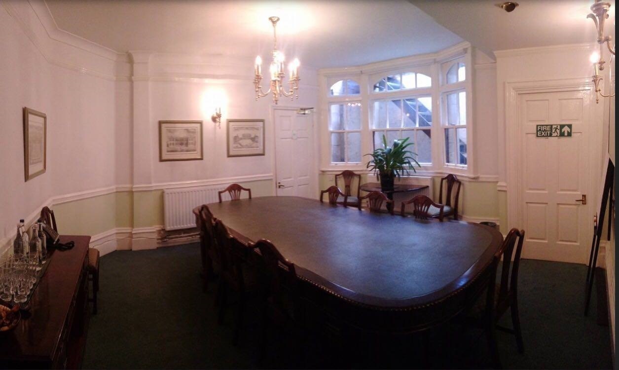 Professional Desk Space to Rent, City of London 