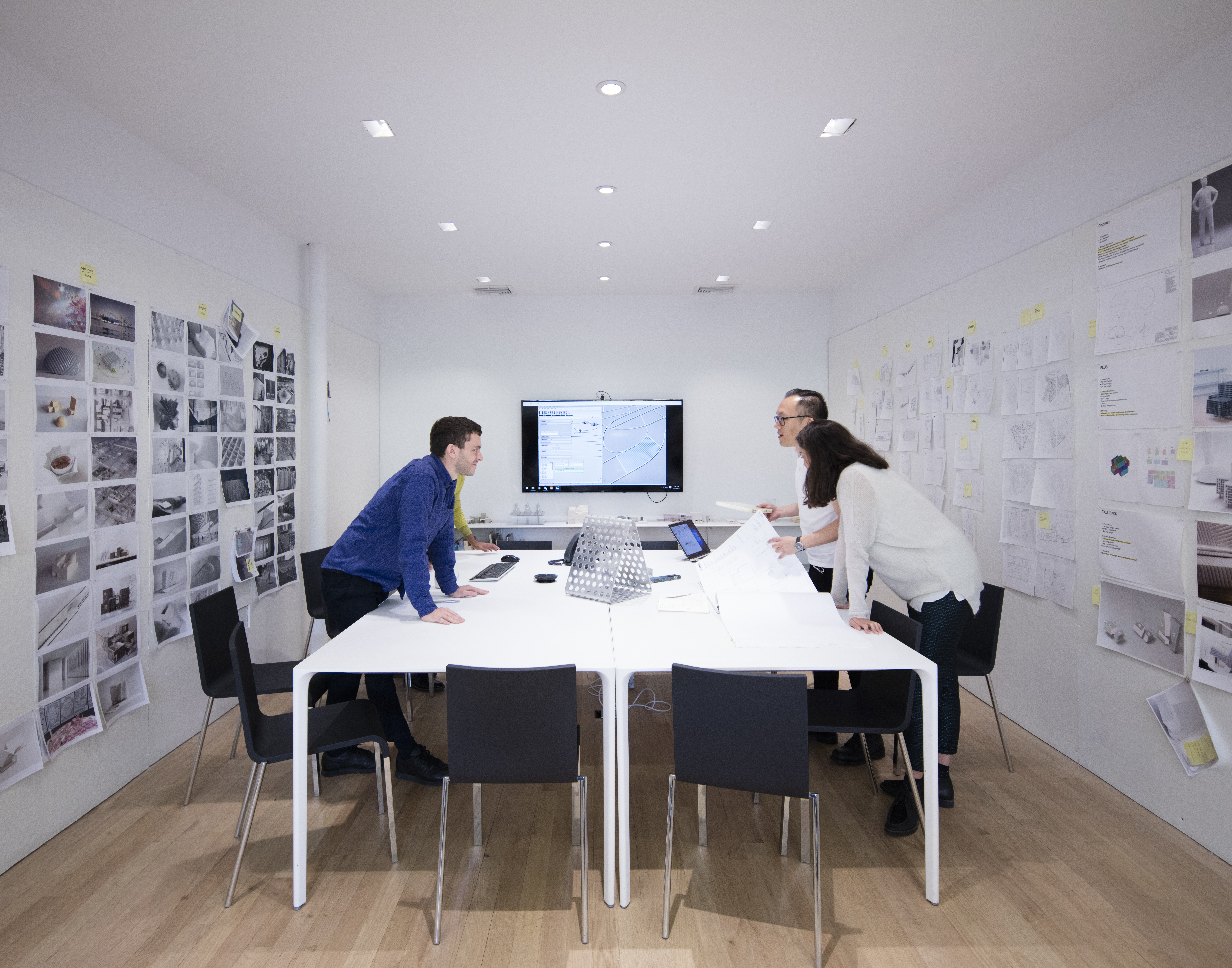 Desk Space at Bright Design Oriented Office 