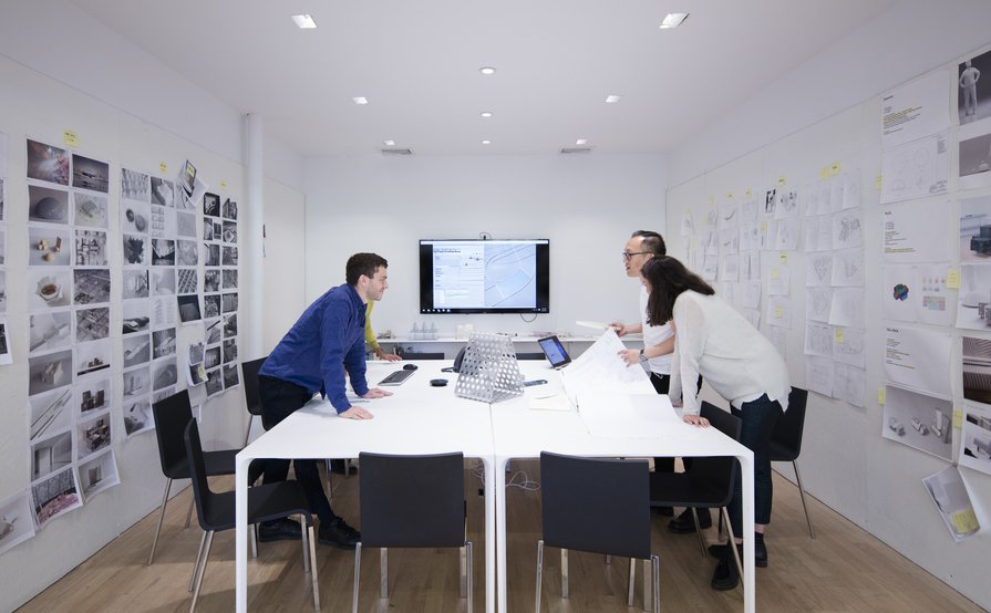 Desk Space at Bright Design Oriented Office  Desk Space at Bright Design Oriented Office