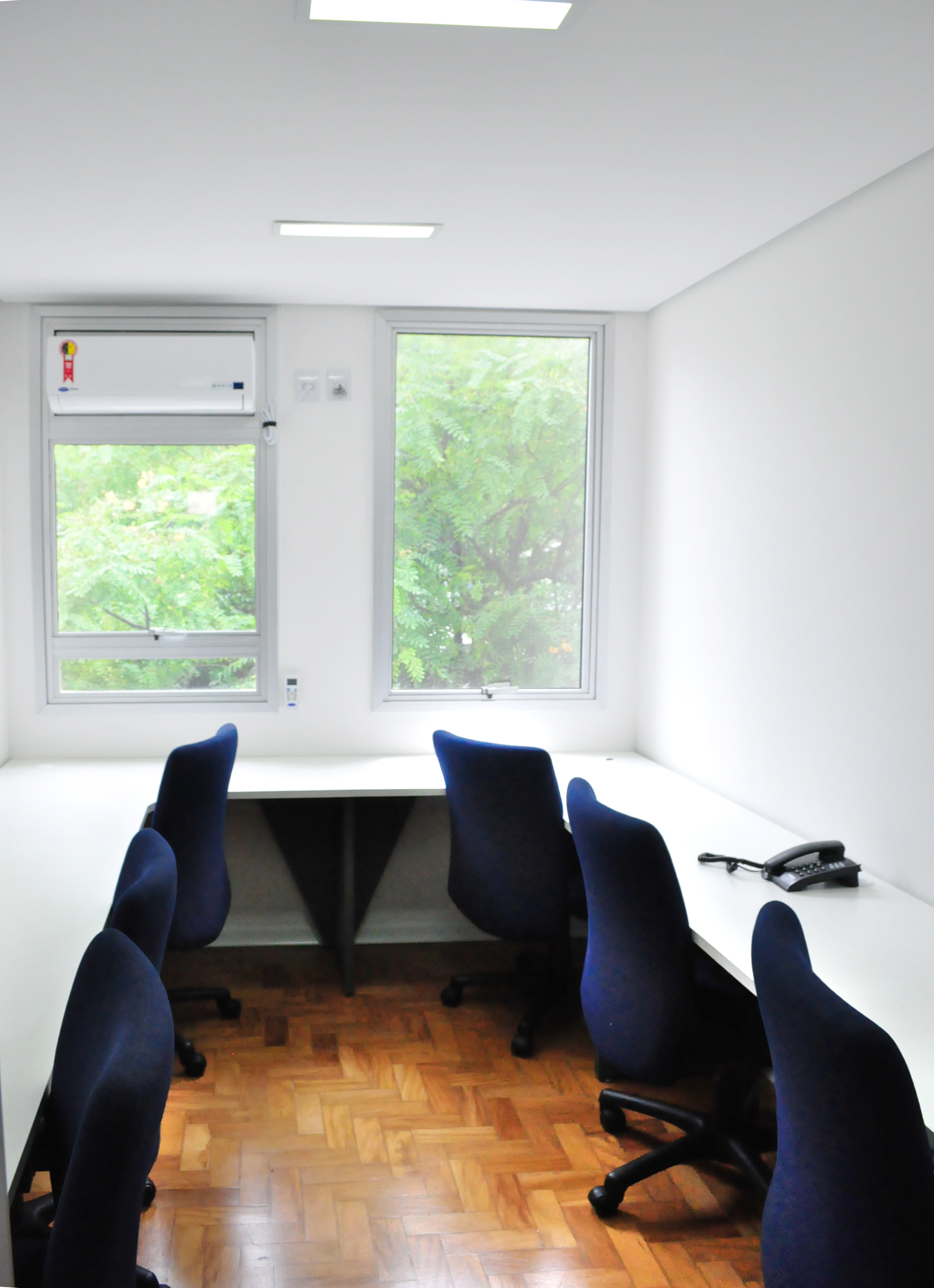 Ponto Urbano box 6 people