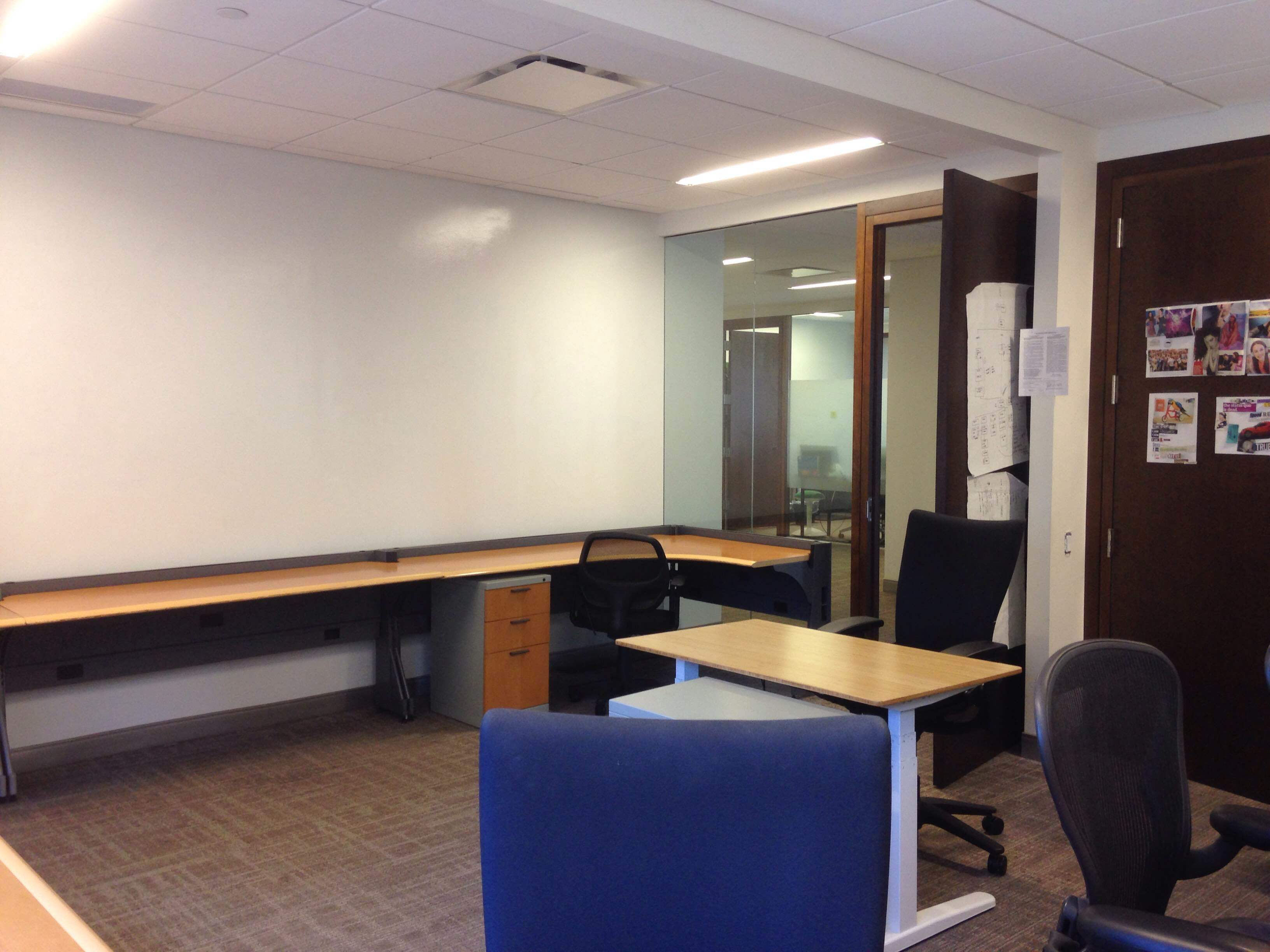 6-10 Person Furnished Project Room