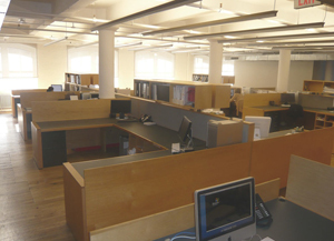 HUDSON SQUARE. SPACIOUS 12 FT x 8 FT DEDICATED CUBICLES. EACH CAN ACCOMMODATE 2 TO 3 PEOPLE. $1000/MO HUDSON SQUARE. SPACIOUS 12 FT x 8 FT DEDICATED CUBICLES. EACH CAN ACCOMMODATE 2 TO 3 PEOPLE. $1000/MO