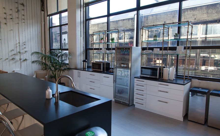 Floating Desk- Monthly Floating Desk- Monthly