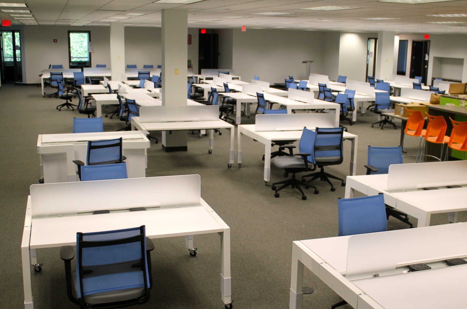 Beautiful Meeting Room available 