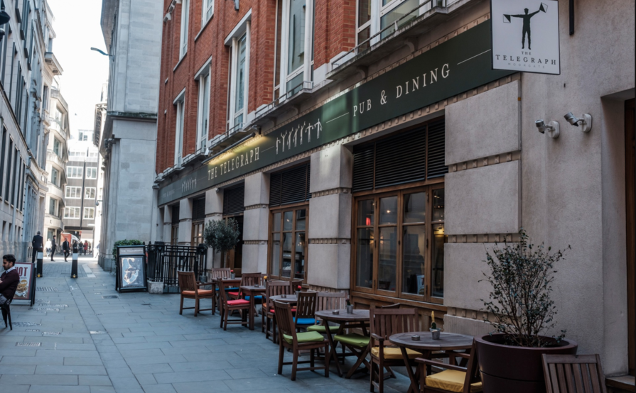 12 x Desks in newly furnished, serviced & sociable office in Moorgate. Available from the 24th July 12 x Desks in newly furnished, serviced & sociable office in Moorgate. Available from the 24th July
