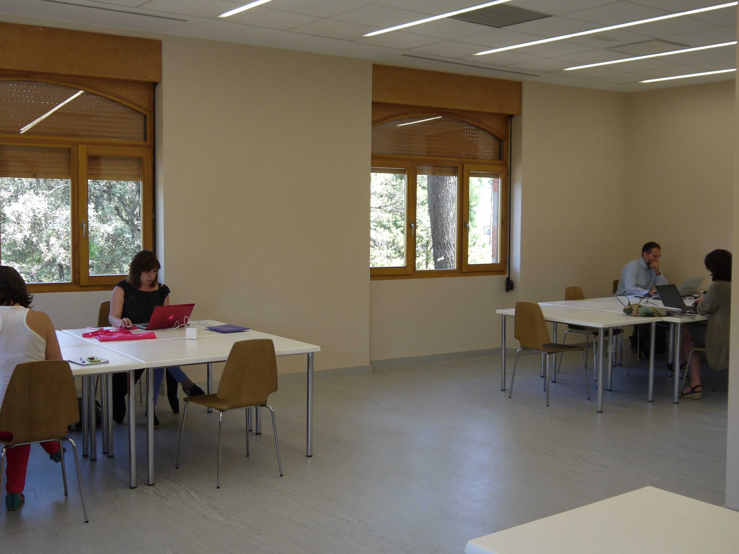 Puestos moviles en coworking