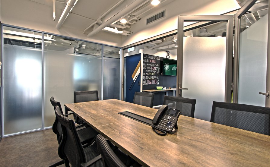 Erba Meeting Room Erba Meeting Room