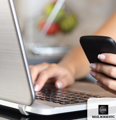 Poste de Travail équipé chez Mail Boxes Etc.