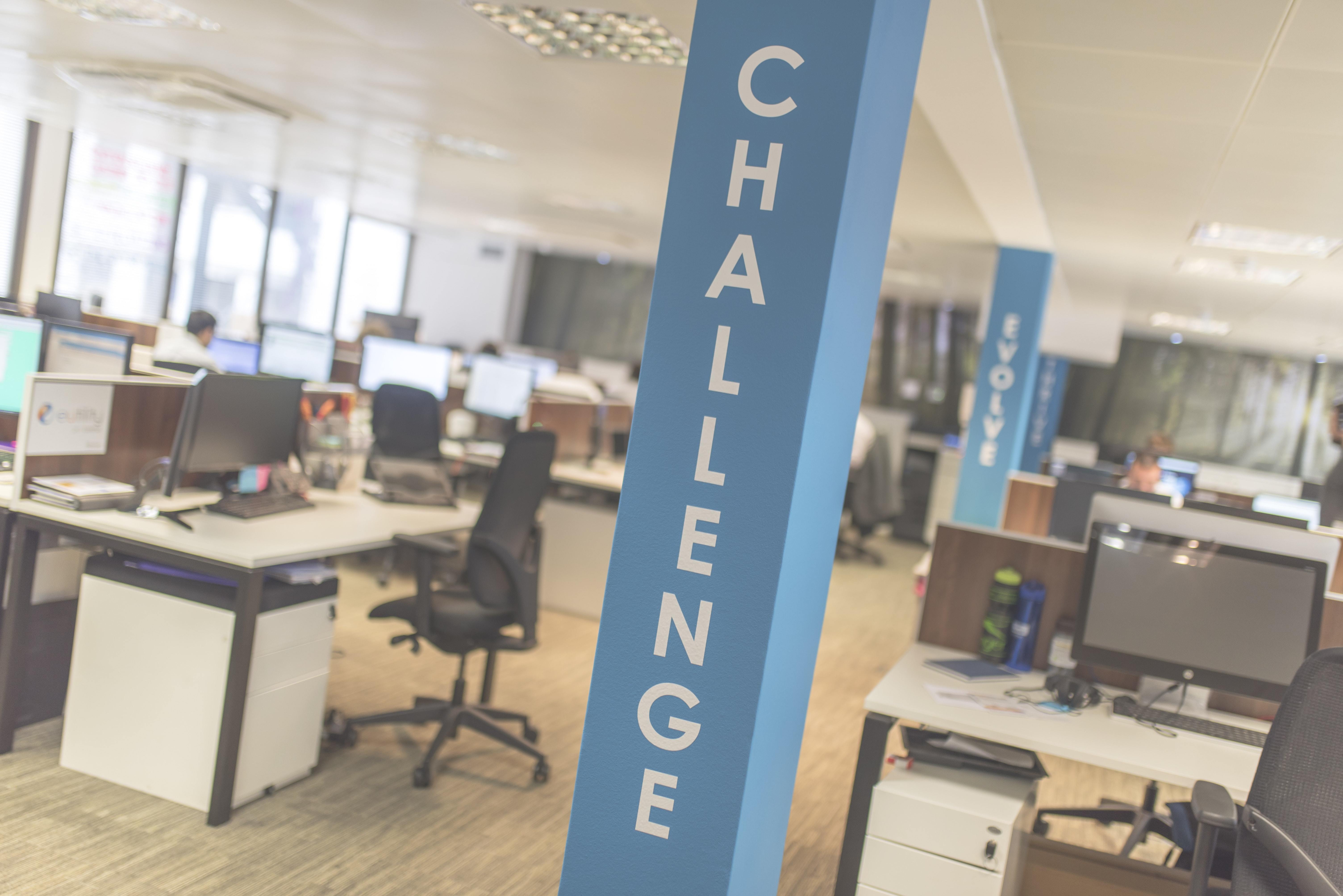 Up to 17 x Serviced Desk Spaces Newly Refurbished in Moorgate Up to 17 x Serviced Desk Spaces Newly Refurbished in Moorgate