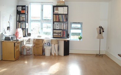 WORKSPACE IN CREATIVE STUDIO WORKSPACE IN CREATIVE STUDIO