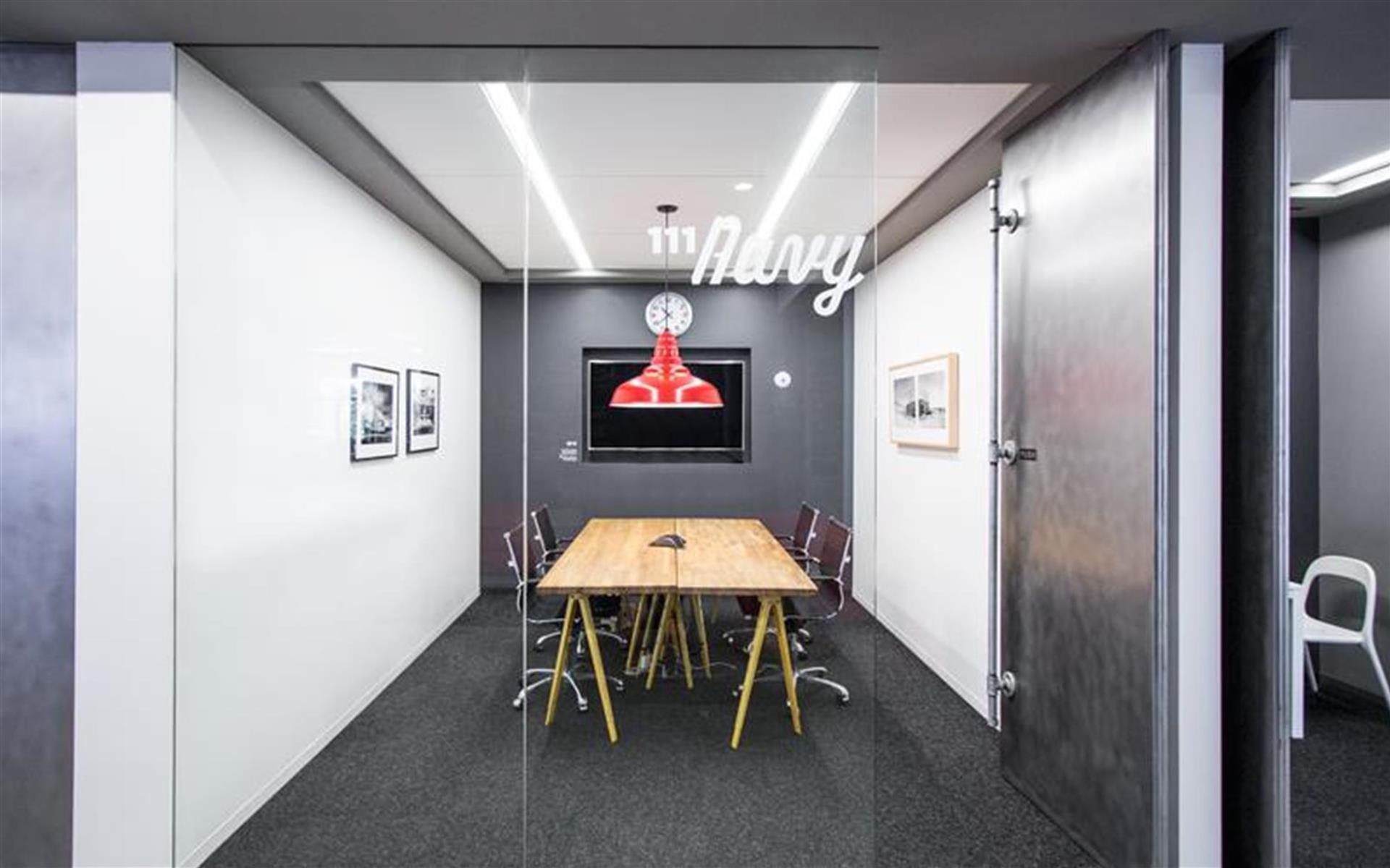 OnePiece San Francisco Dedicated Desk OnePiece San Francisco Dedicated Desk