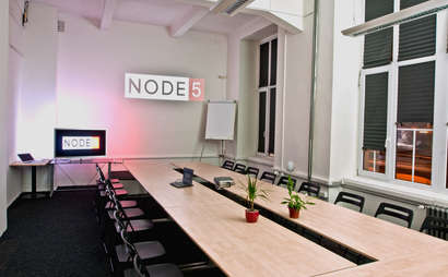 Meeting / Conference Room Meeting / Conference Room