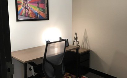 Stay Professional With An Office On Broadway & Mill Ave Stay Professional With An Office On Broadway & Mill Ave