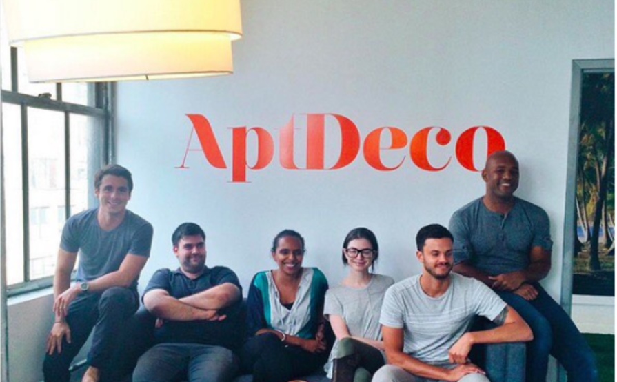 Start up office with 50% windows and unobstructed views Start up office with 50% windows and unobstructed views