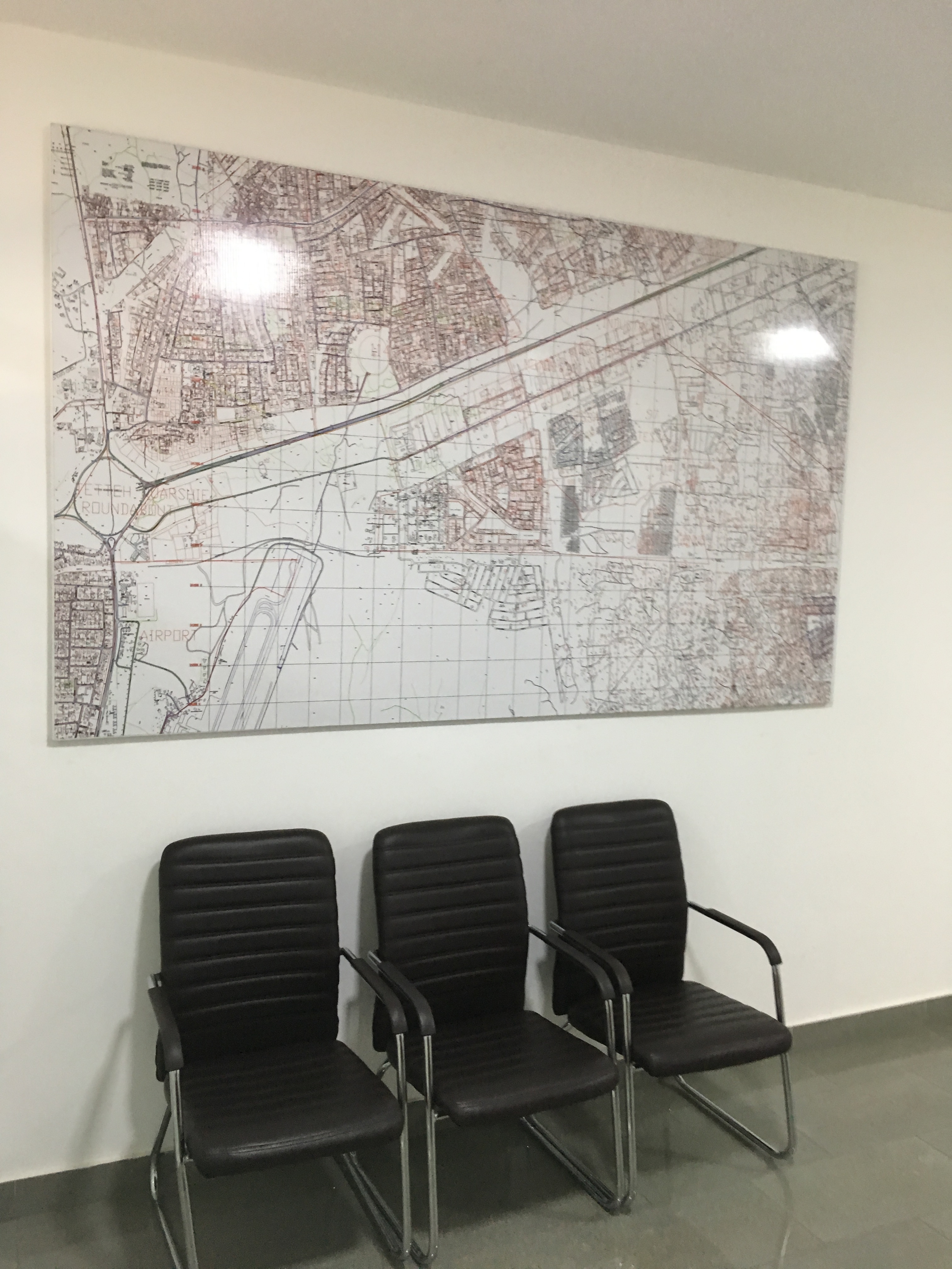 Serviced Desks available