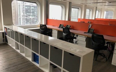 HOT SEATS CO-Working Spaces located in Central next to the Peak Tram. HOT SEATS CO-Working Spaces located in Central next to the Peak Tram.