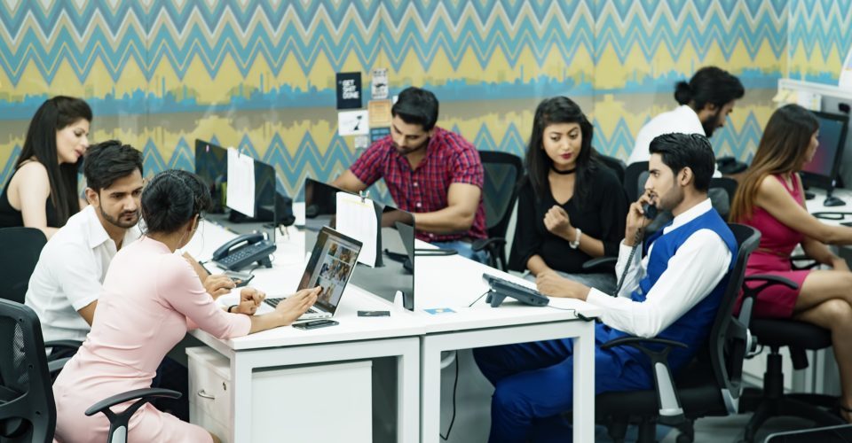 Paras Downtown Centre, Sector 53, Golf Course Road, Gurugram – 122001, Haryana