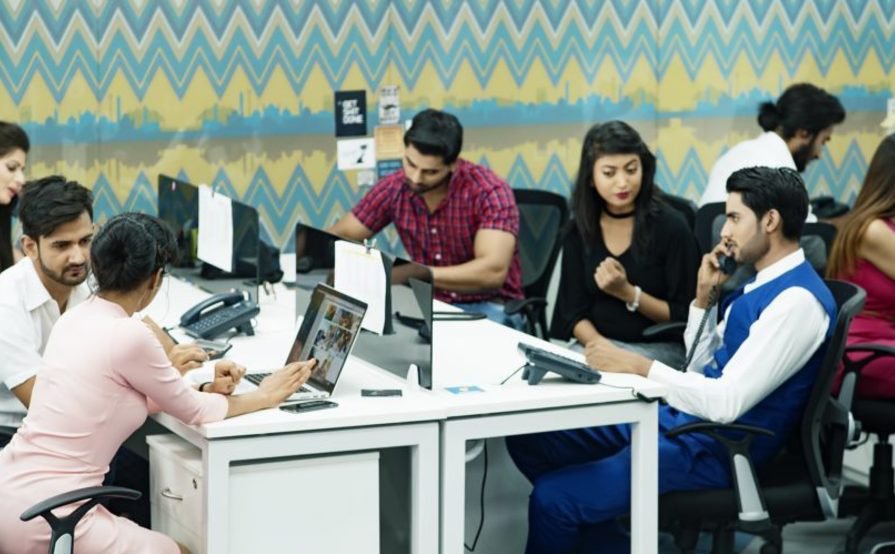 Paras Downtown Centre, Sector 53, Golf Course Road, Gurugram – 122001, Haryana
