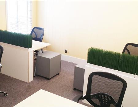 Community Desk Space Community Desk Space