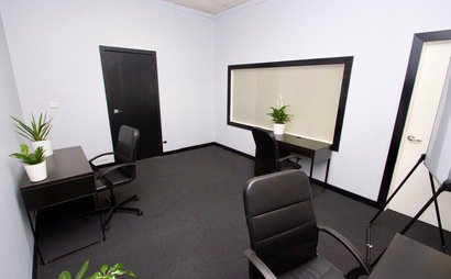 Private Office for 3 People Private Office for 3 People