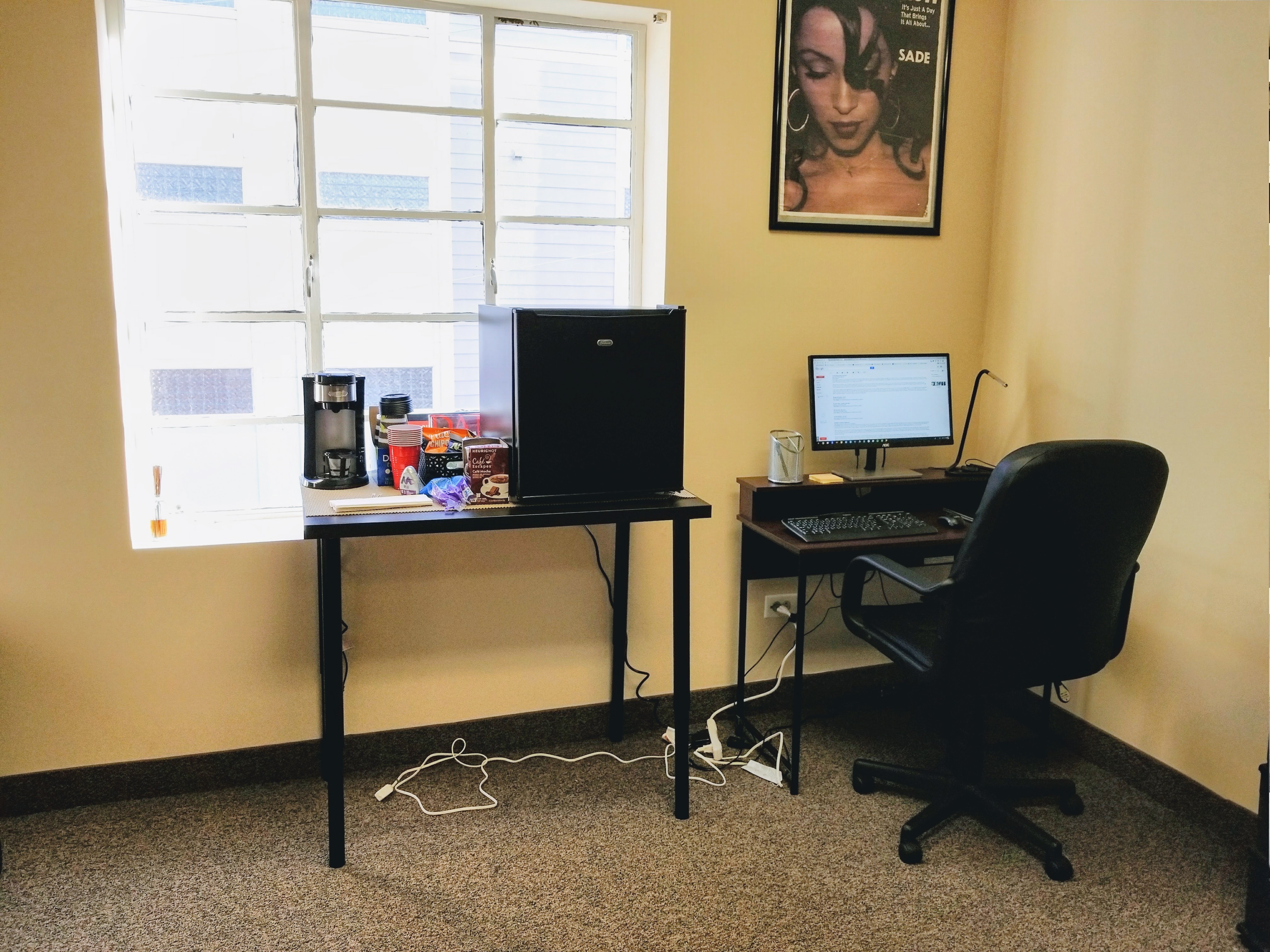 Private window office