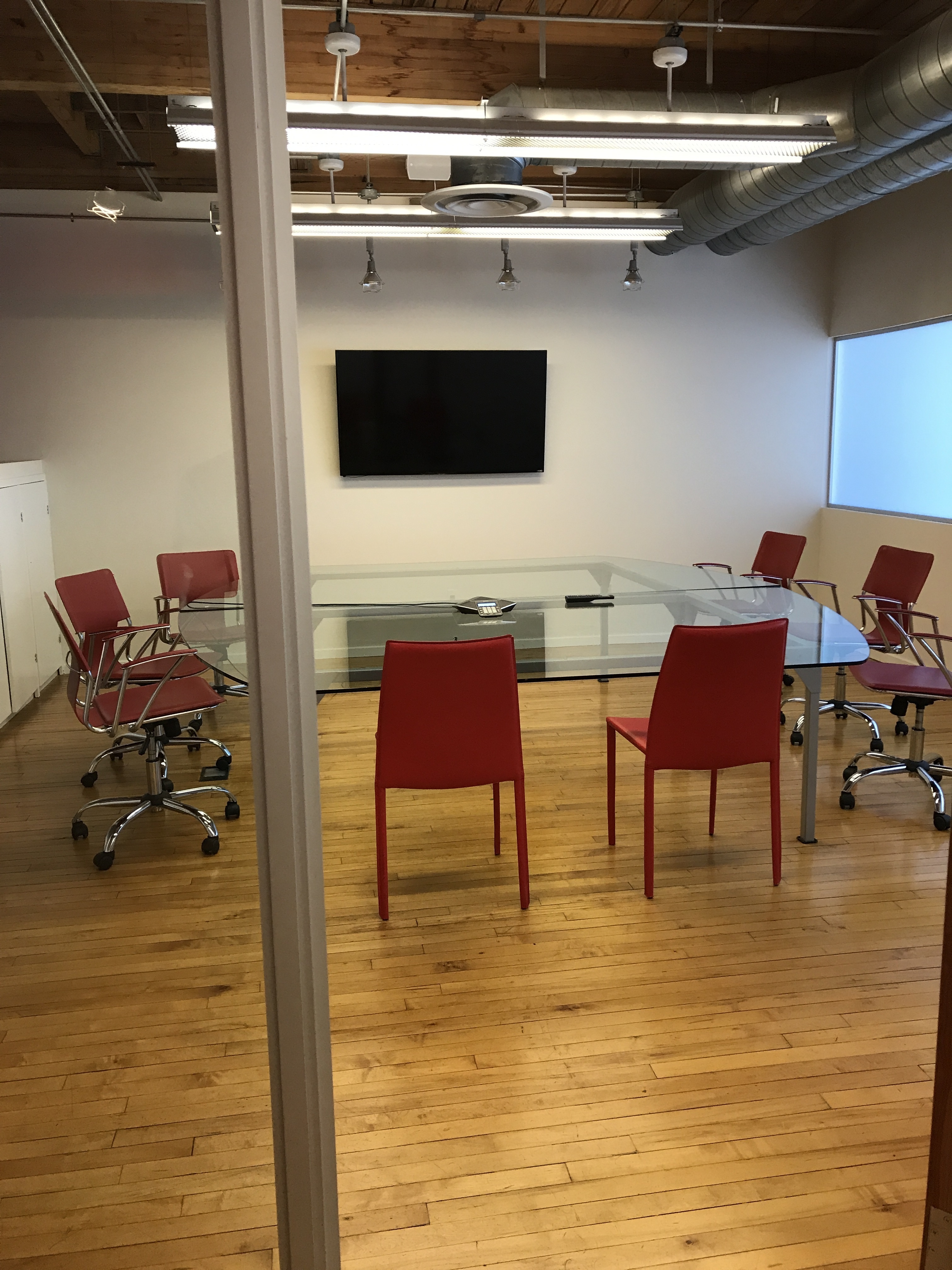 Hip Sherman Oaks Office